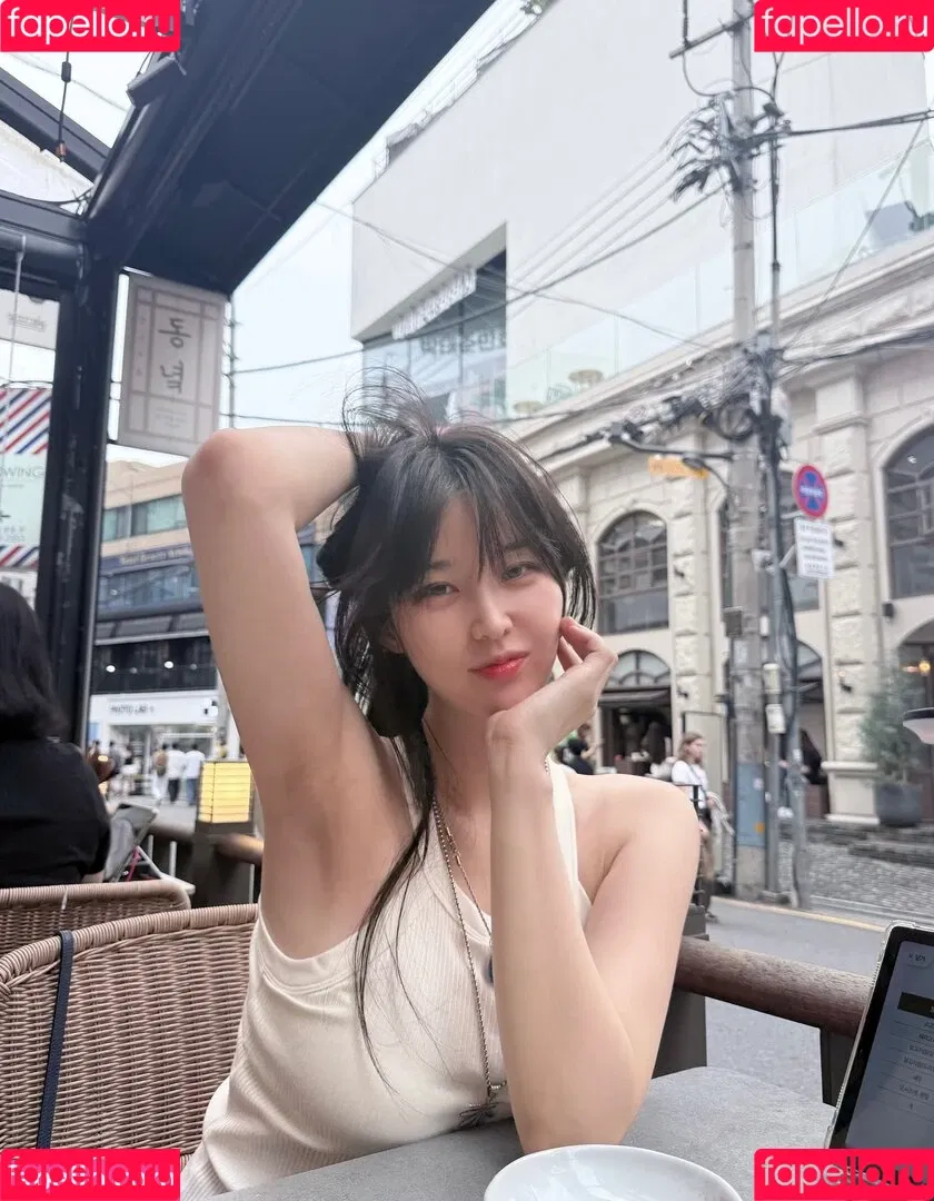 KimWooHye0n / Leeheeeun / Woohyeon / woohye0n Onlyfans Photo Gallery 