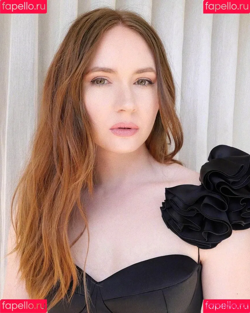 Karen Gillan / karengillan Onlyfans Photo Gallery 