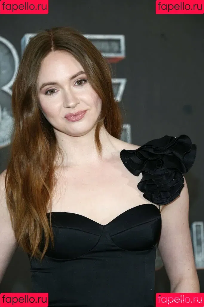Karen Gillan / karengillan Onlyfans Photo Gallery 
