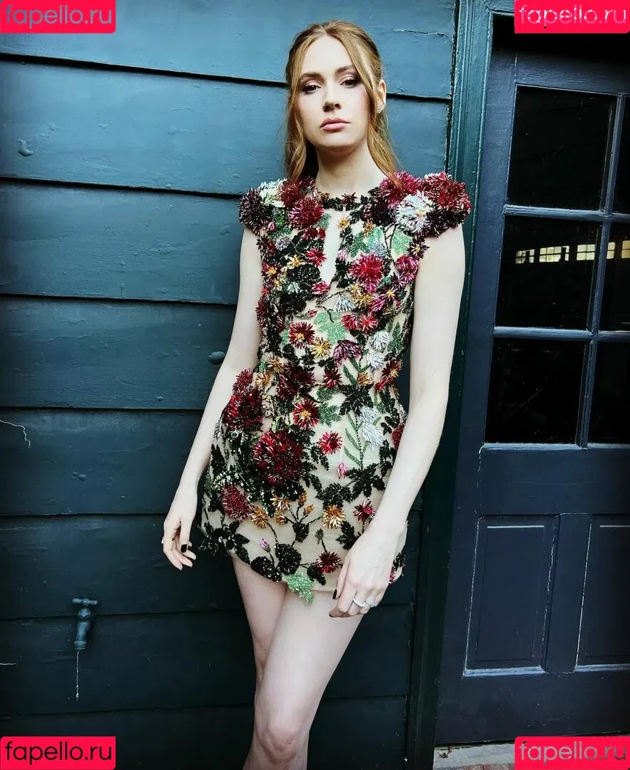 Karen Gillan / karengillan Onlyfans Photo Gallery 