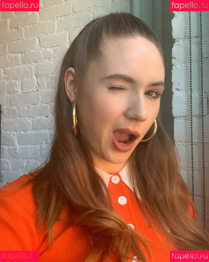 Karen Gillan / karengillan Onlyfans Photo Gallery 