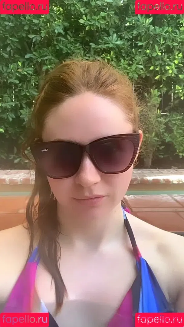 Karen Gillan / karengillan Onlyfans Photo Gallery 