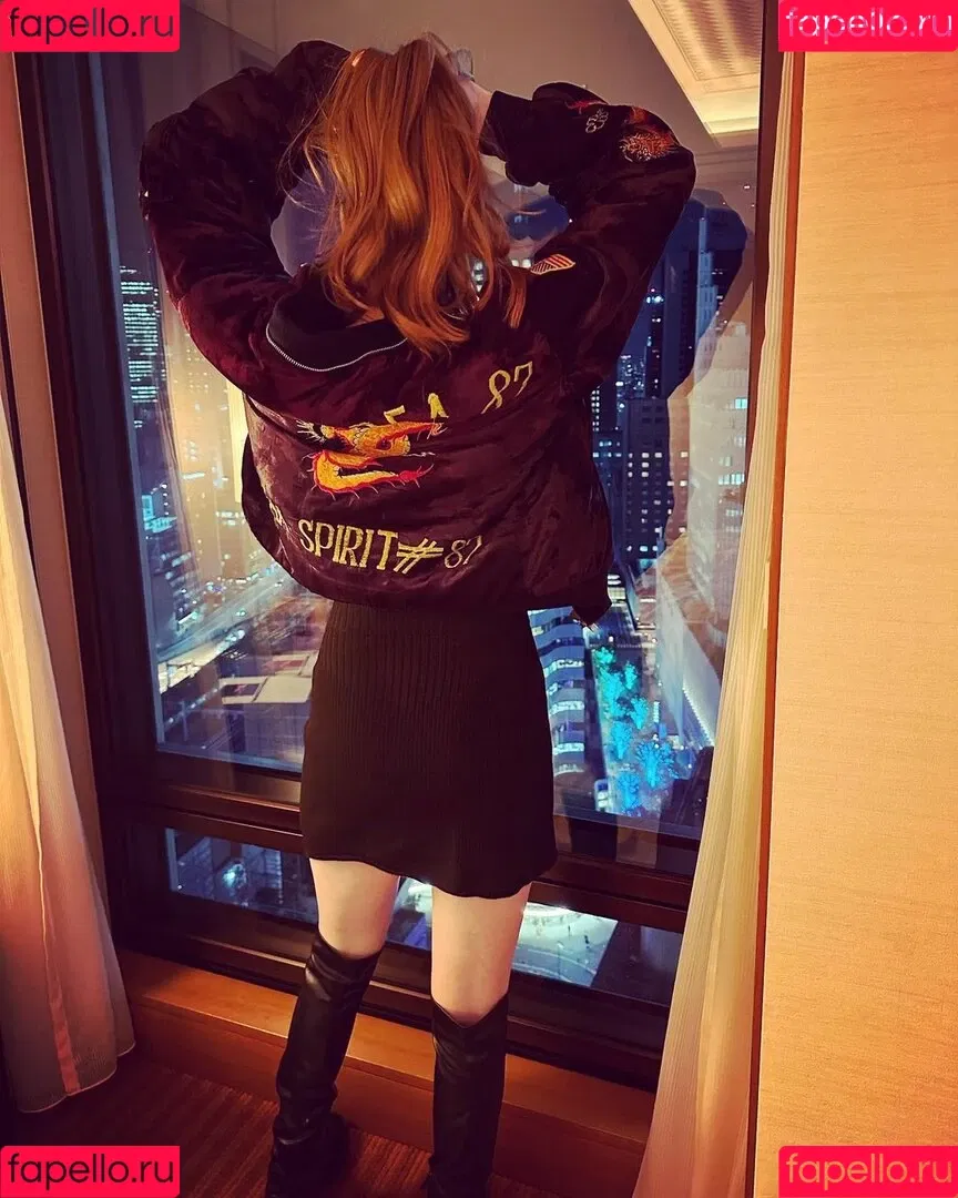 Karen Gillan / karengillan Onlyfans Photo Gallery 