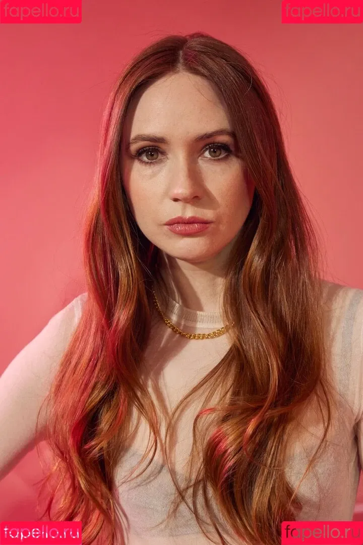 Karen Gillan / karengillan Onlyfans Photo Gallery 
