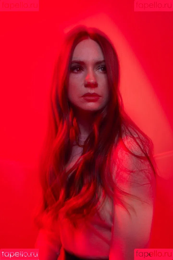 Karen Gillan / karengillan Onlyfans Photo Gallery 