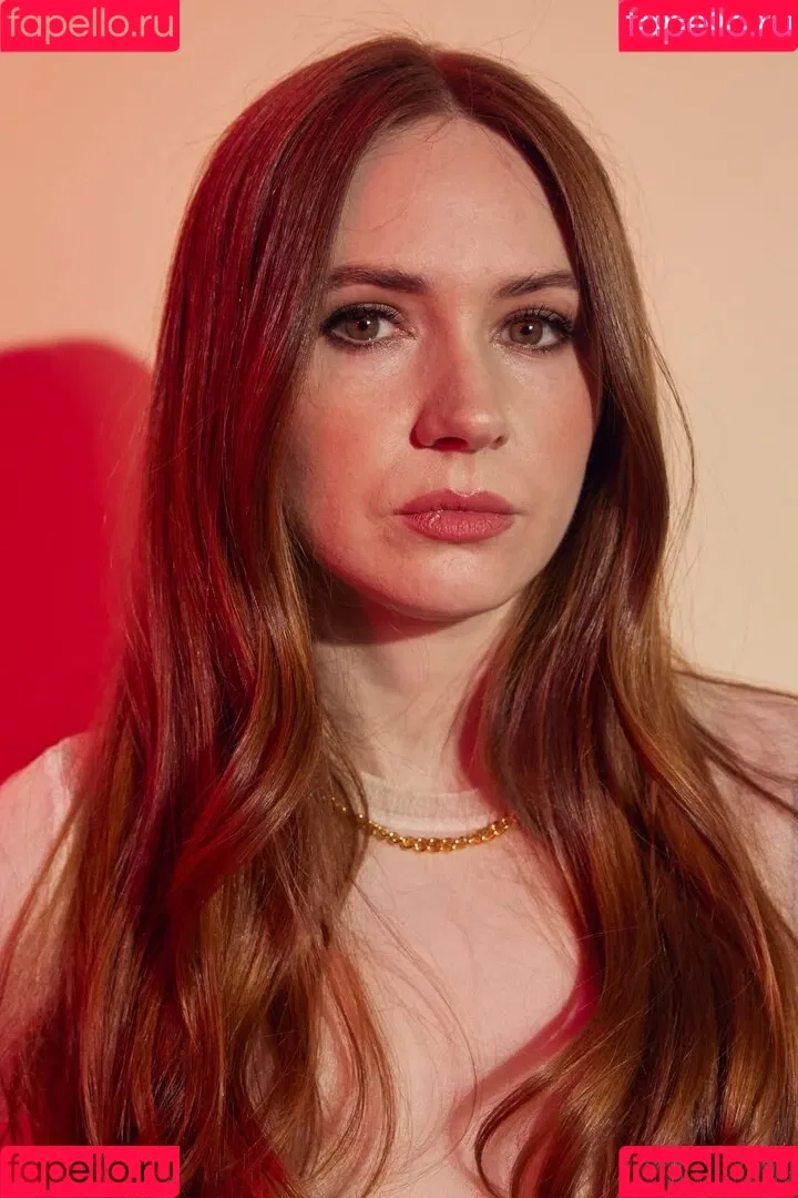Karen Gillan / karengillan Onlyfans Photo Gallery 