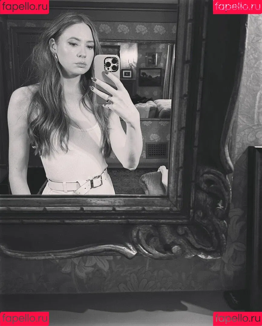 Karen Gillan / karengillan Onlyfans Photo Gallery 