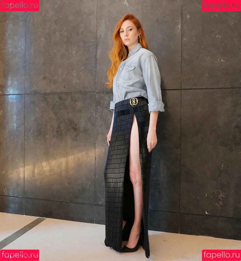 Karen Gillan / karengillan Onlyfans Photo Gallery 