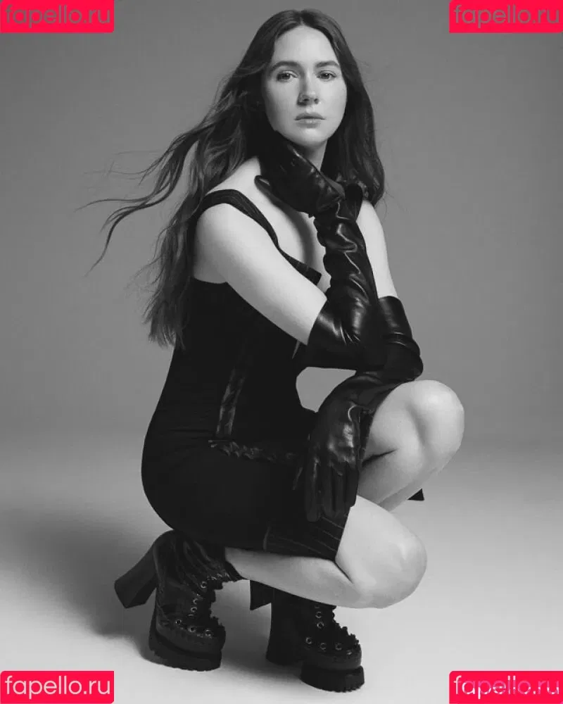 Karen Gillan / karengillan Onlyfans Photo Gallery 