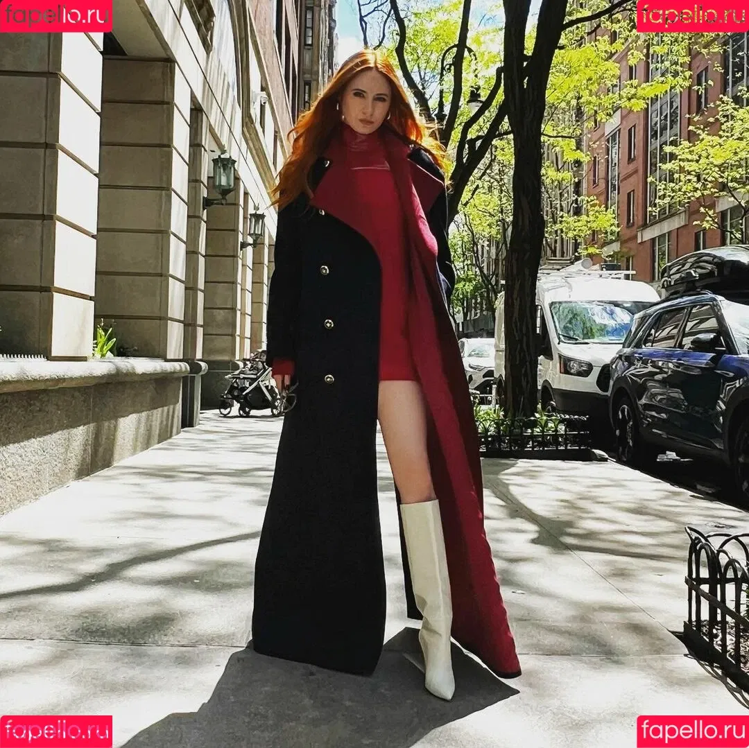 Karen Gillan / karengillan Onlyfans Photo Gallery 