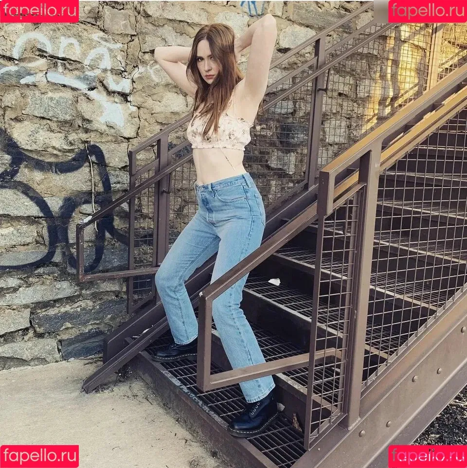 Karen Gillan / karengillan Onlyfans Photo Gallery 