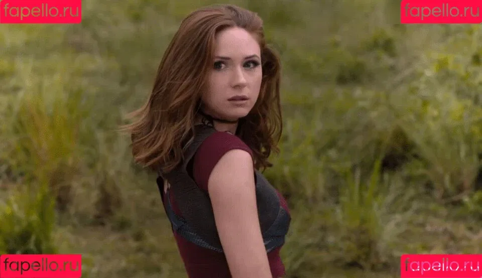 Karen Gillan / karengillan Onlyfans Photo Gallery 