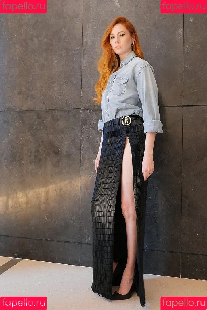 Karen Gillan / karengillan Onlyfans Photo Gallery 