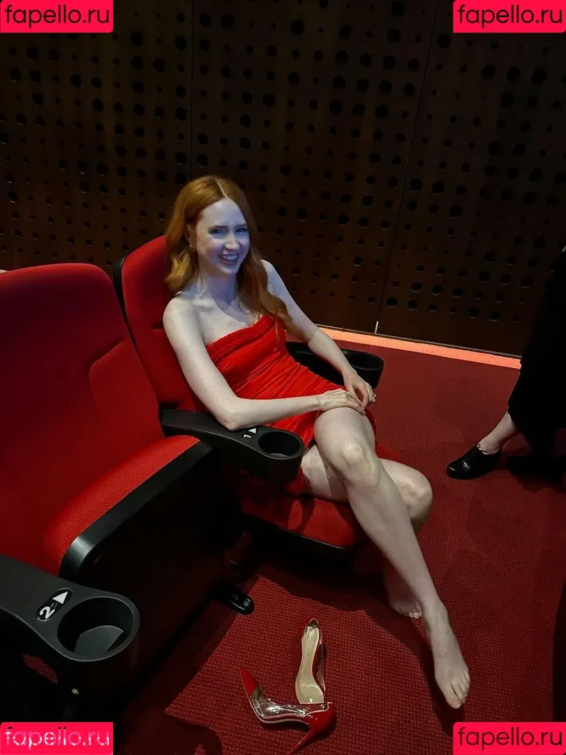 Karen Gillan / karengillan Onlyfans Photo Gallery 