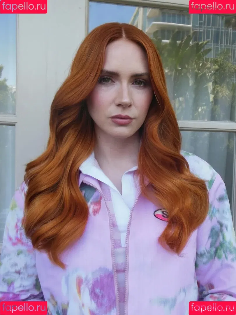 Karen Gillan / karengillan Onlyfans Photo Gallery 