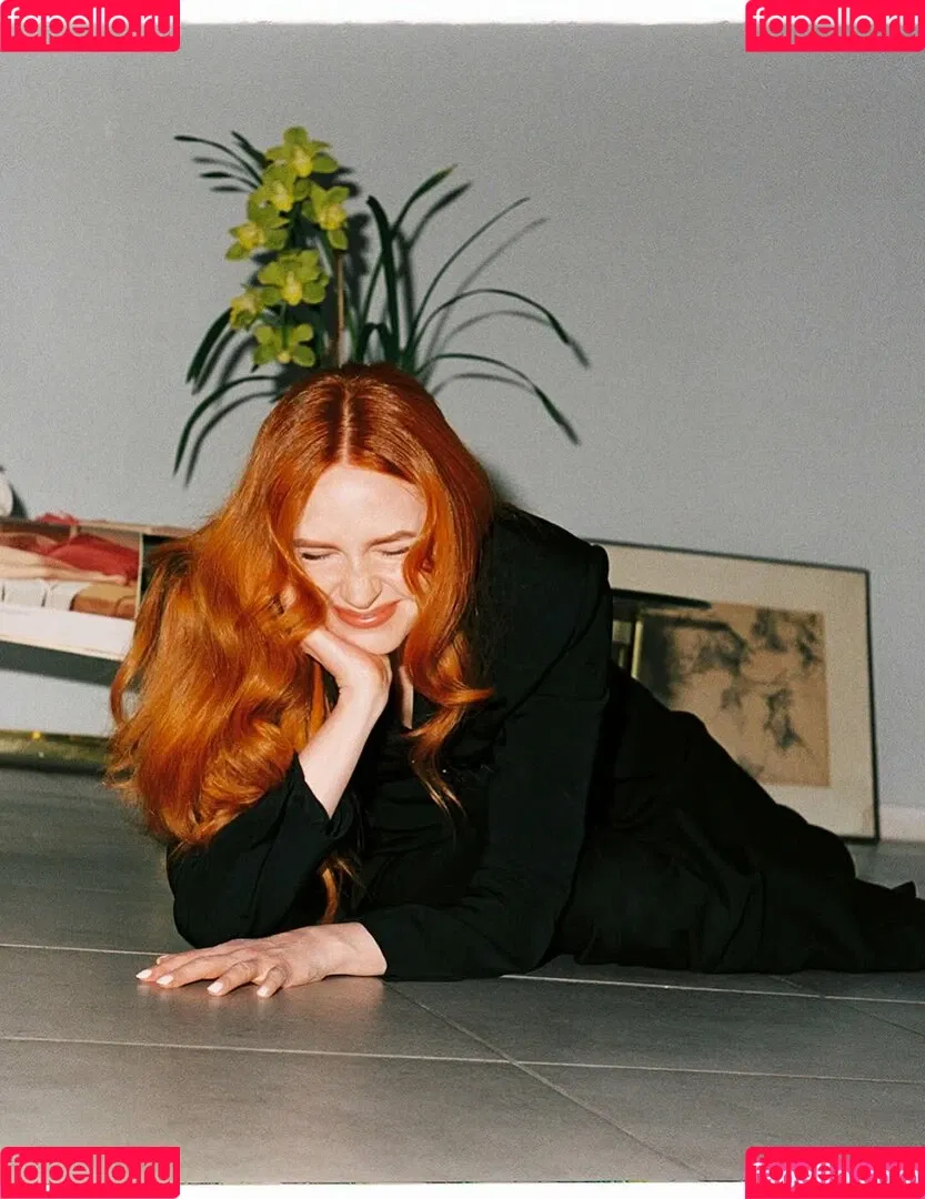 Karen Gillan / karengillan Onlyfans Photo Gallery 