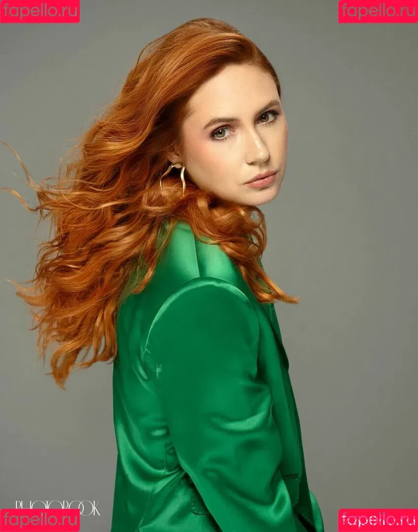 Karen Gillan / karengillan Onlyfans Photo Gallery 