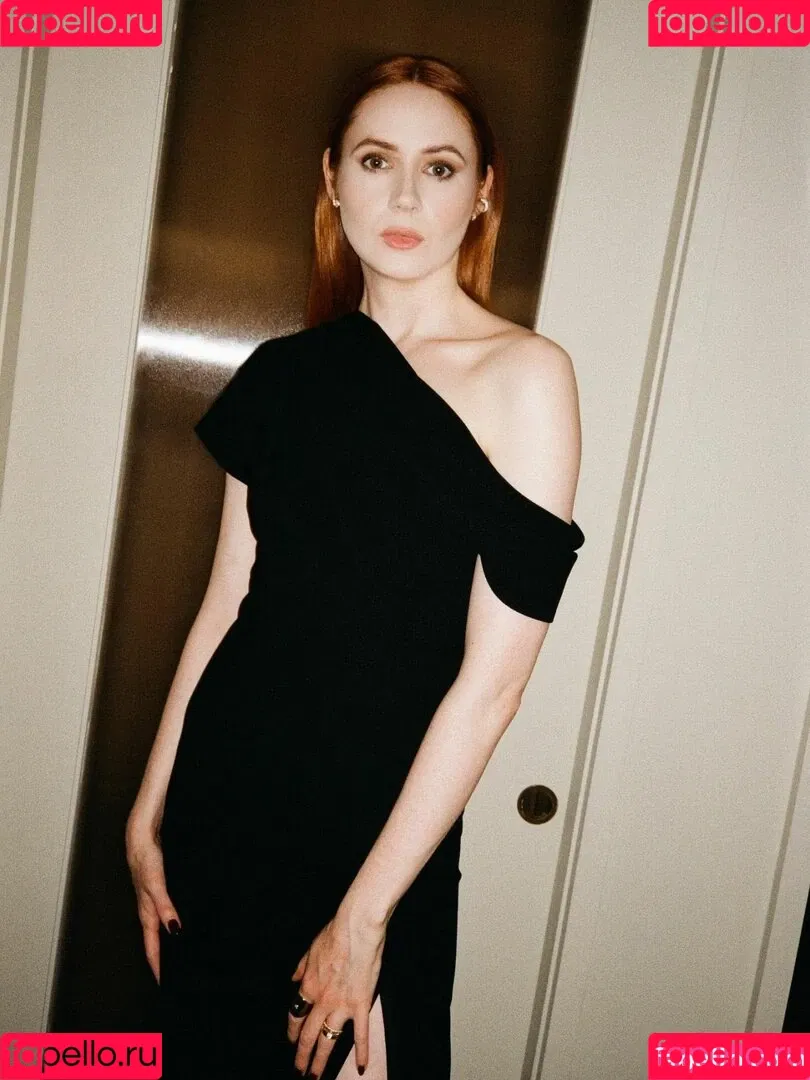 Karen Gillan / karengillan Onlyfans Photo Gallery 
