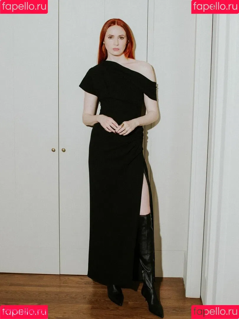 Karen Gillan / karengillan Onlyfans Photo Gallery 