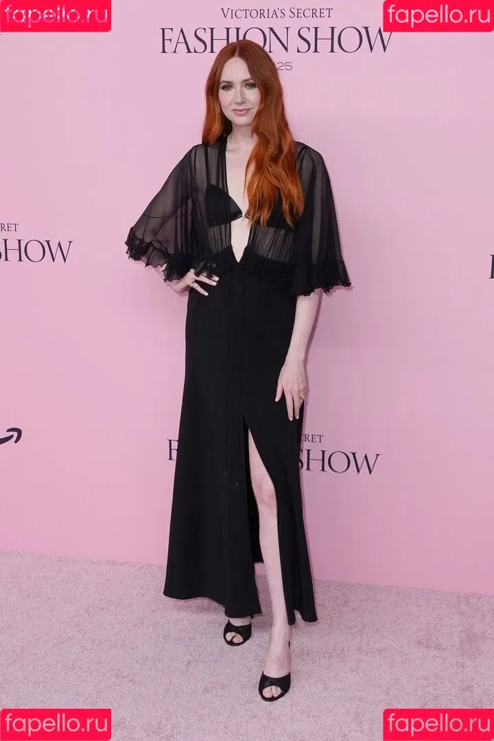 Karen Gillan / karengillan Onlyfans Photo Gallery 