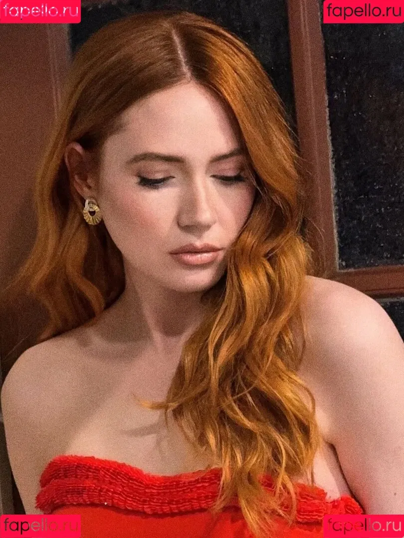 Karen Gillan / karengillan Onlyfans Photo Gallery 