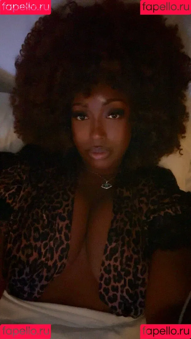 Tyomi Morgan / glamazontyomi / realglamazontyomi Onlyfans Photo Gallery 