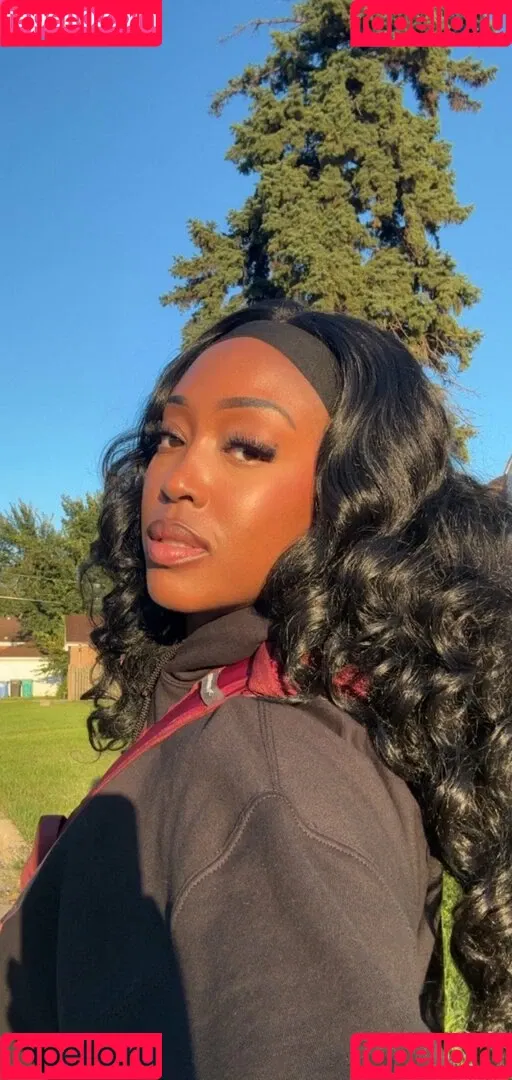 Tyomi Morgan / glamazontyomi / realglamazontyomi Onlyfans Photo Gallery 