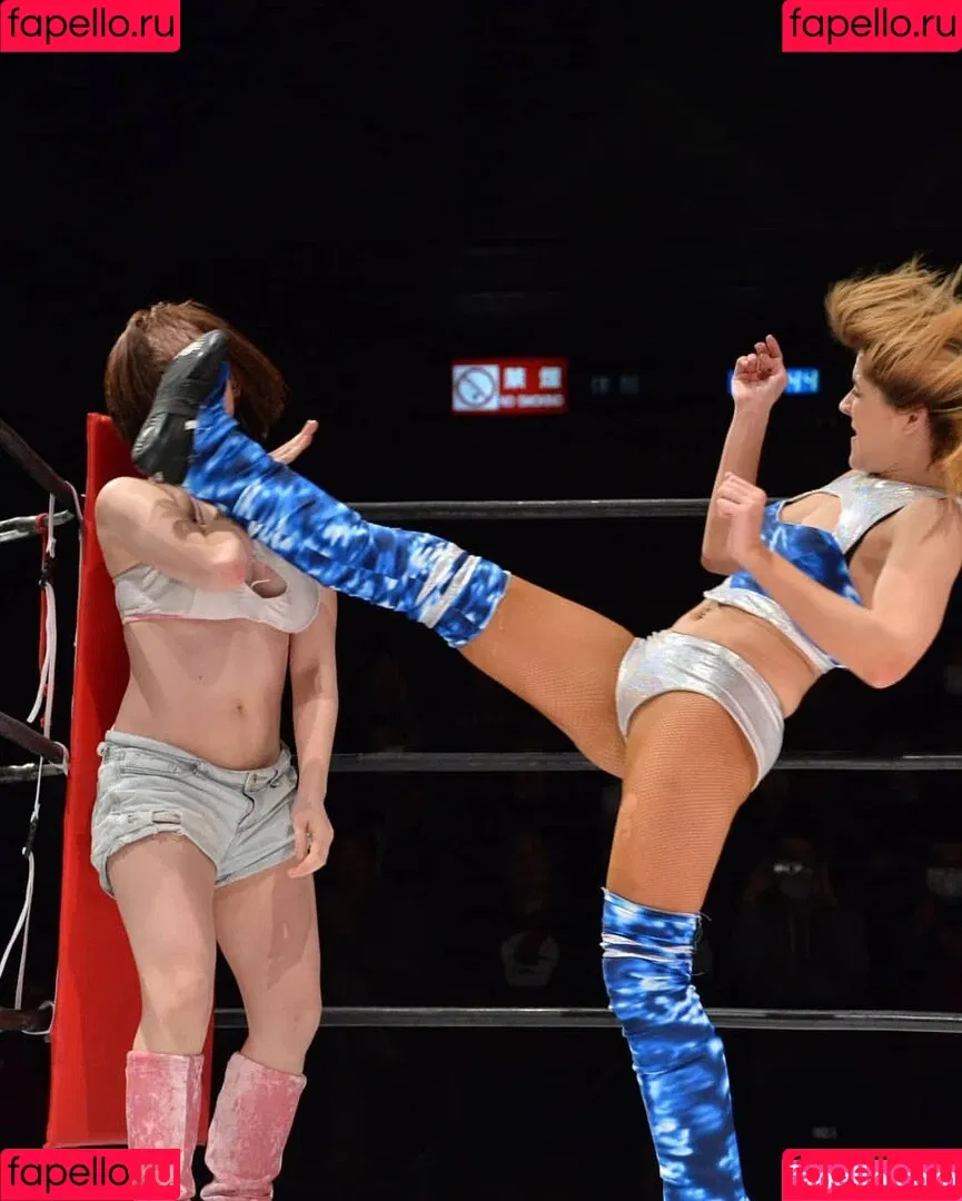 Charlie Girl / Dakota Kai / dakota_kai / imkingkota Onlyfans Photo Gallery 