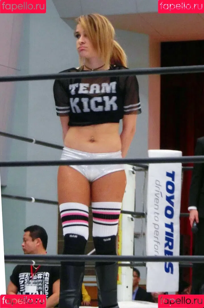 Charlie Girl / Dakota Kai / dakota_kai / imkingkota Onlyfans Photo Gallery 