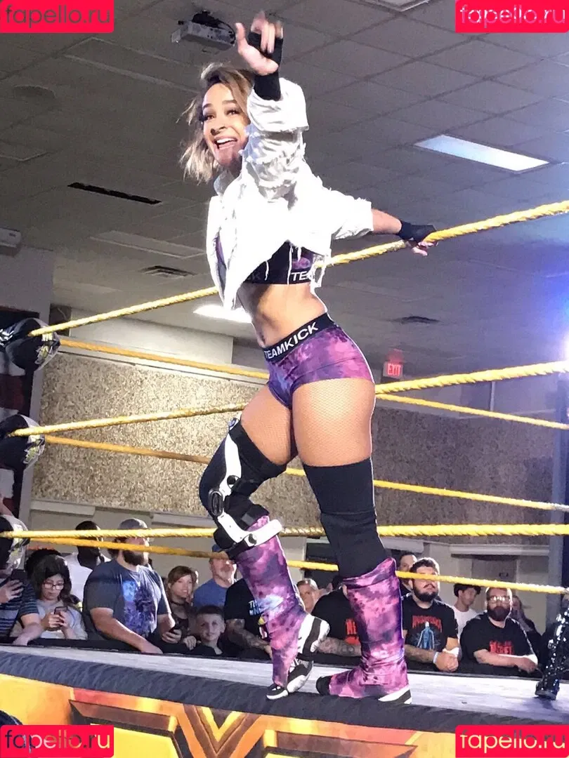 Charlie Girl / Dakota Kai / dakota_kai / imkingkota Onlyfans Photo Gallery 