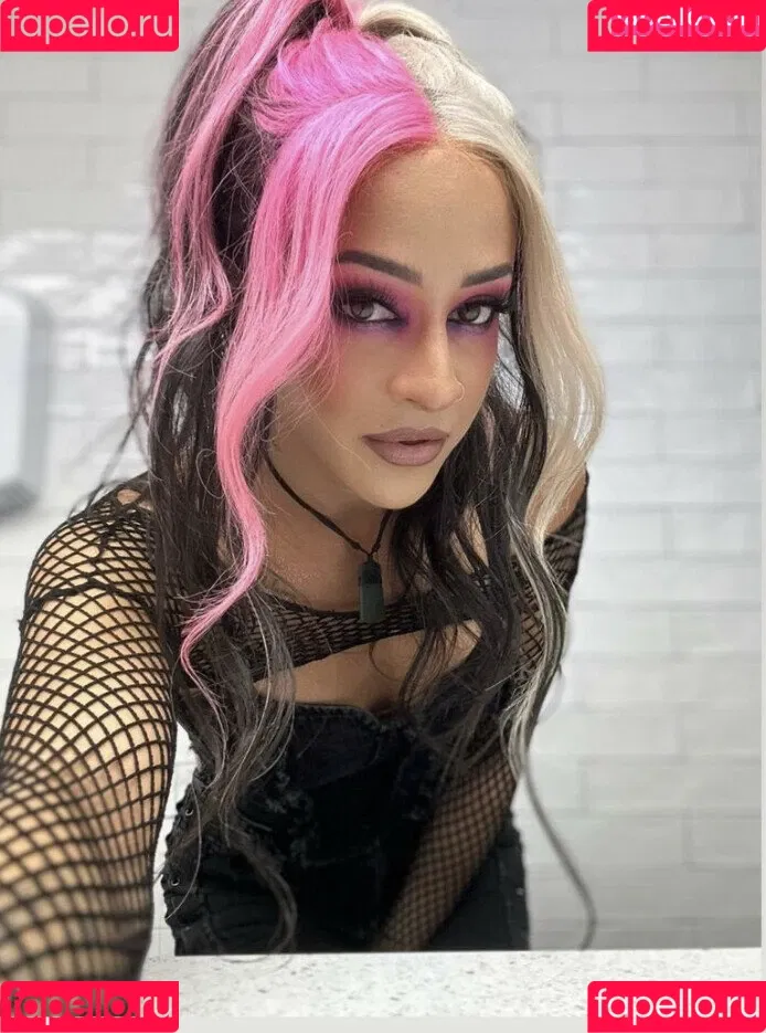 Charlie Girl / Dakota Kai / dakota_kai / imkingkota Onlyfans Photo Gallery 