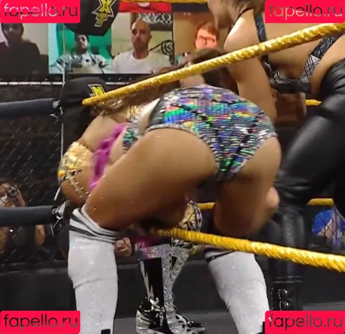Charlie Girl / Dakota Kai / dakota_kai / imkingkota Onlyfans Photo Gallery 
