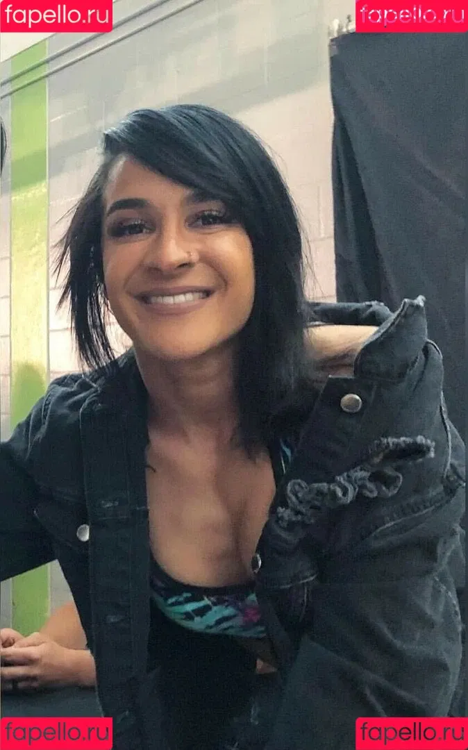 Charlie Girl / Dakota Kai / dakota_kai / imkingkota Onlyfans Photo Gallery 