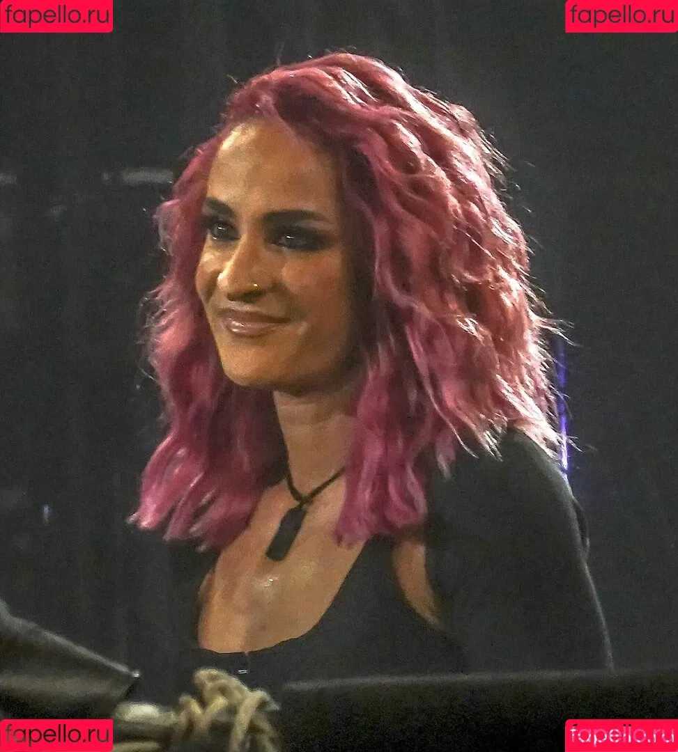 Charlie Girl / Dakota Kai / dakota_kai / imkingkota Onlyfans Photo Gallery 