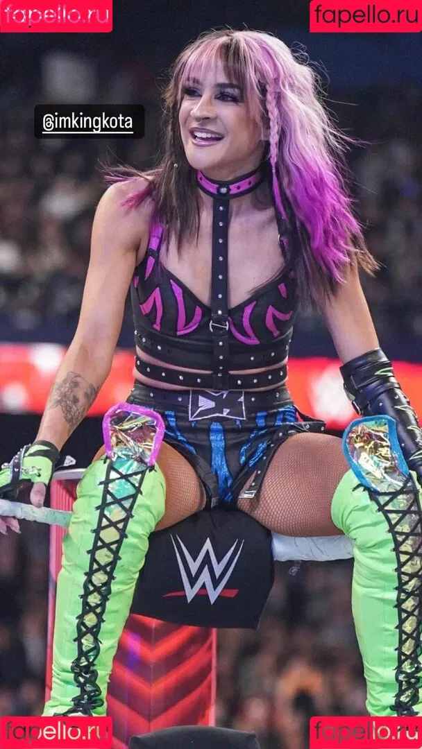 Charlie Girl / Dakota Kai / dakota_kai / imkingkota Onlyfans Photo Gallery 
