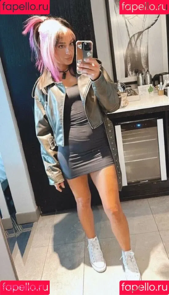 Charlie Girl / Dakota Kai / dakota_kai / imkingkota Onlyfans Photo Gallery 