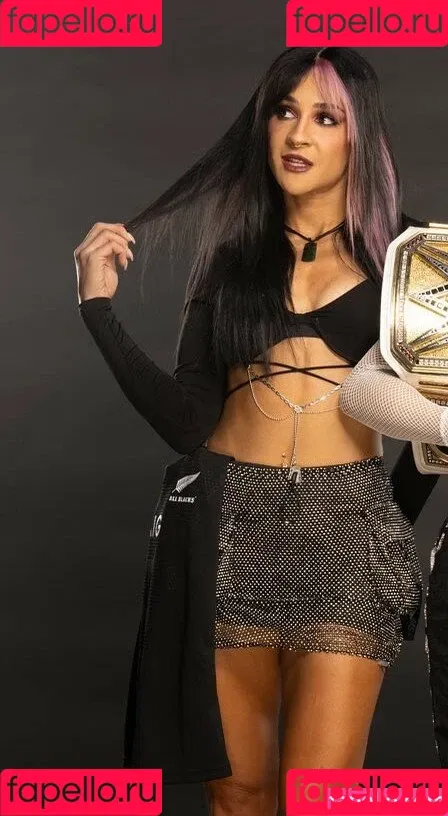 Charlie Girl / Dakota Kai / dakota_kai / imkingkota Onlyfans Photo Gallery 