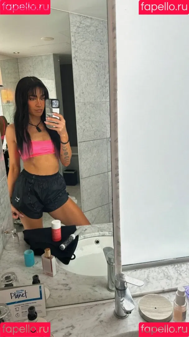 Charlie Girl / Dakota Kai / dakota_kai / imkingkota Onlyfans Photo Gallery 