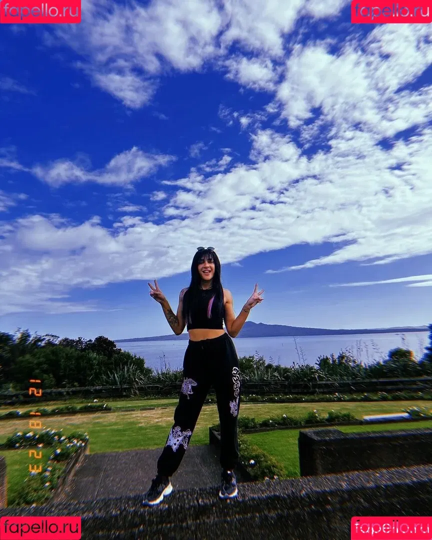 Charlie Girl / Dakota Kai / dakota_kai / imkingkota Onlyfans Photo Gallery 