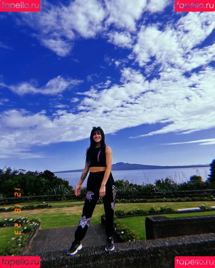 Charlie Girl / Dakota Kai / dakota_kai / imkingkota Onlyfans Photo Gallery 