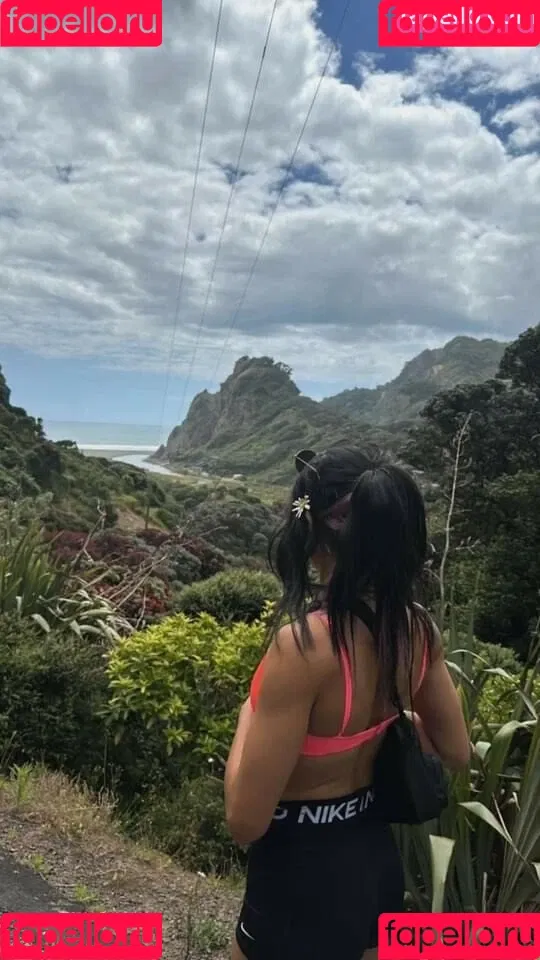 Charlie Girl / Dakota Kai / dakota_kai / imkingkota Onlyfans Photo Gallery 