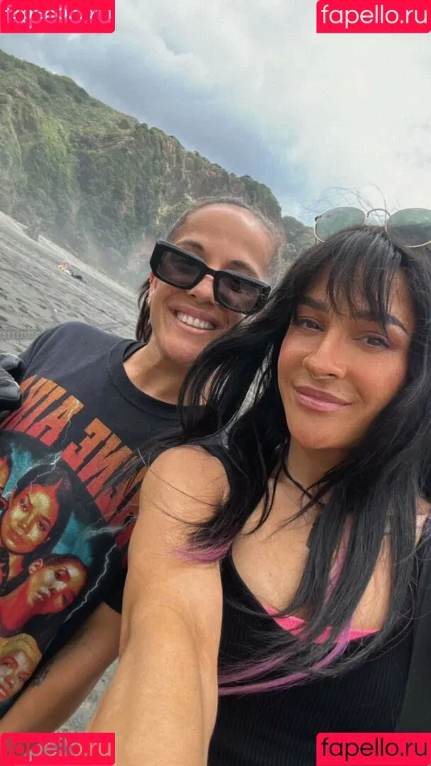 Charlie Girl / Dakota Kai / dakota_kai / imkingkota Onlyfans Photo Gallery 