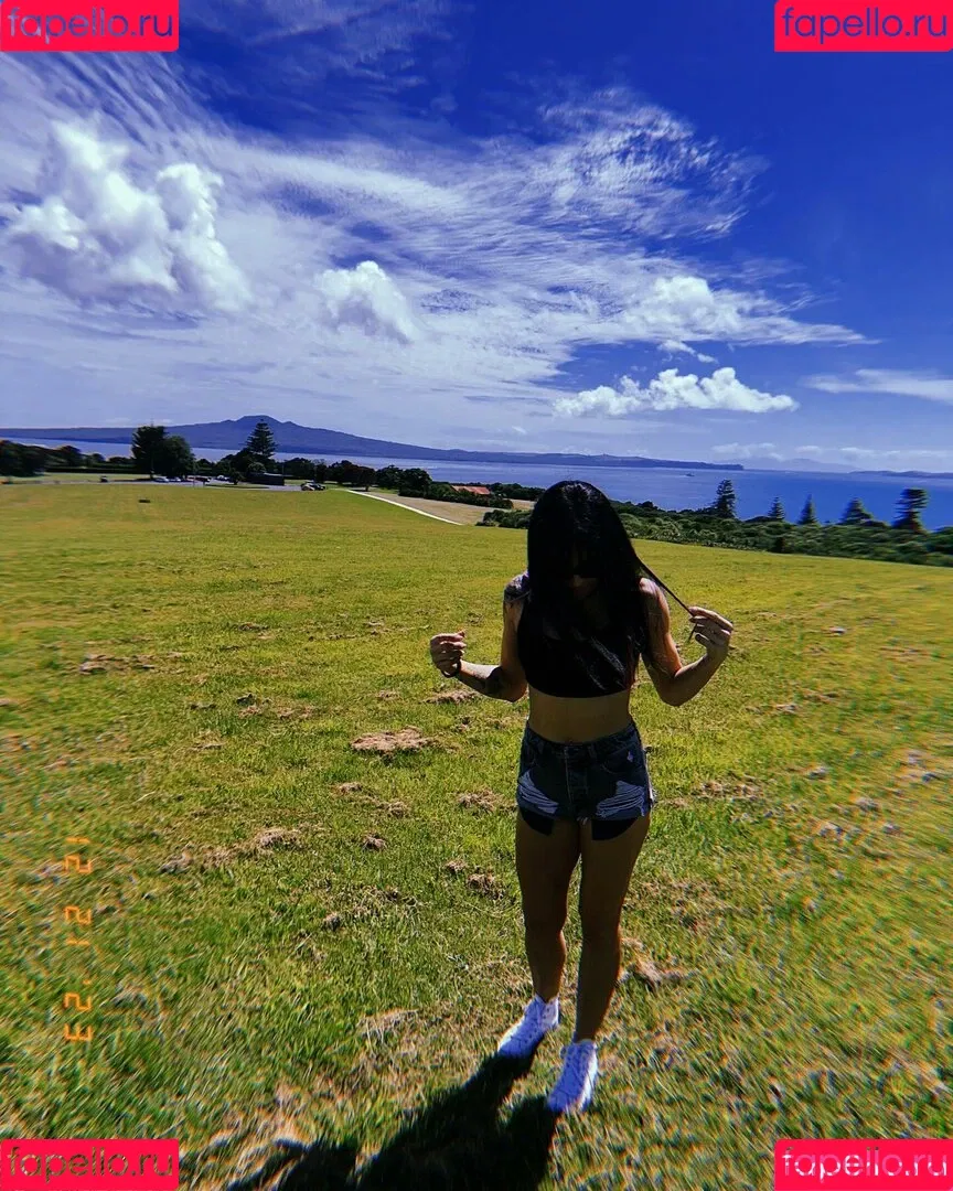 Charlie Girl / Dakota Kai / dakota_kai / imkingkota Onlyfans Photo Gallery 