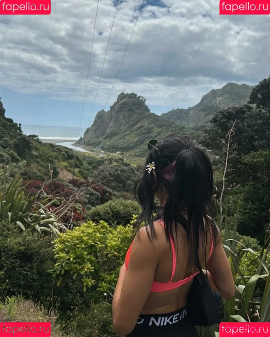 Charlie Girl / Dakota Kai / dakota_kai / imkingkota Onlyfans Photo Gallery 