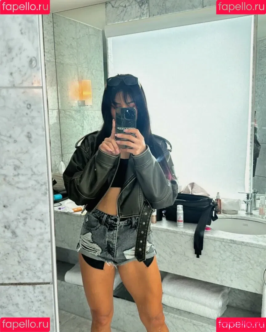 Charlie Girl / Dakota Kai / dakota_kai / imkingkota Onlyfans Photo Gallery 