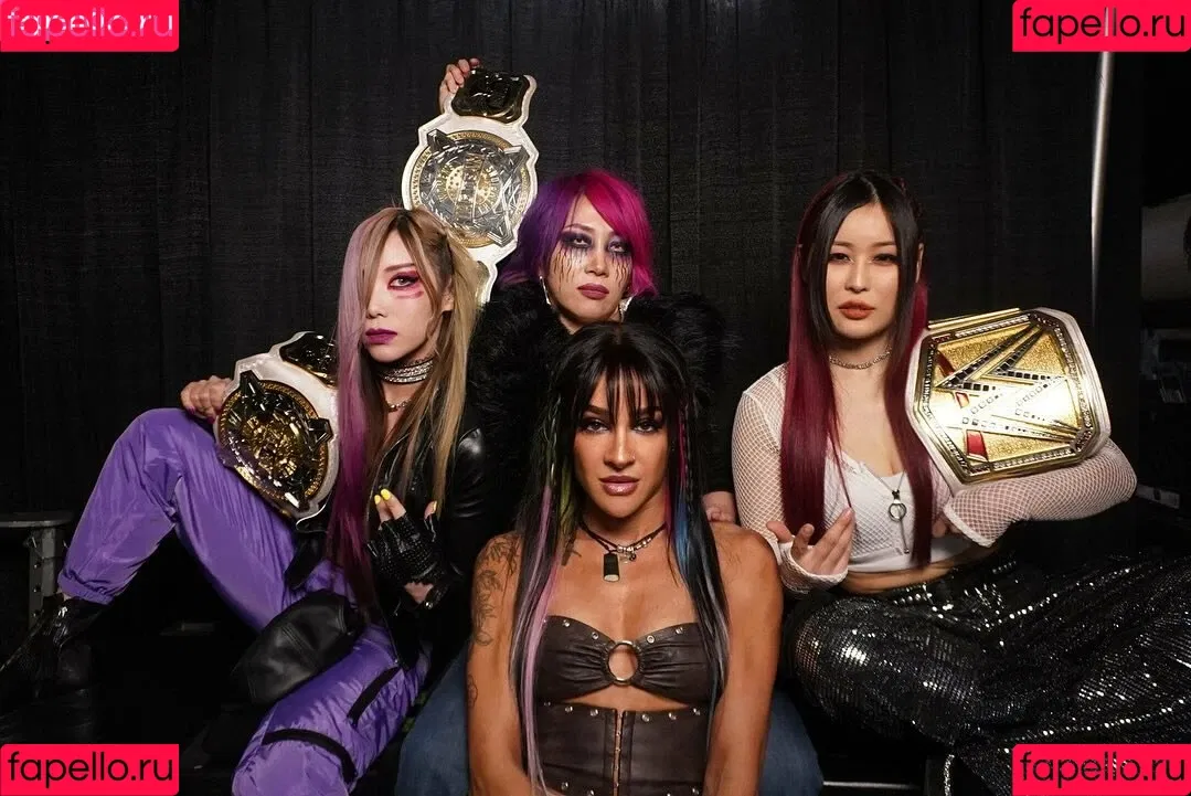 Charlie Girl / Dakota Kai / dakota_kai / imkingkota Onlyfans Photo Gallery 