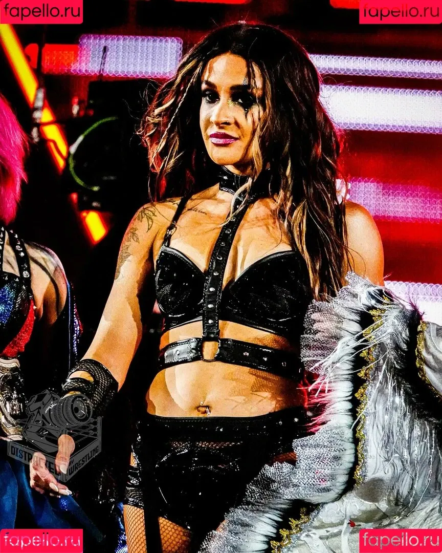 Charlie Girl / Dakota Kai / dakota_kai / imkingkota Onlyfans Photo Gallery 