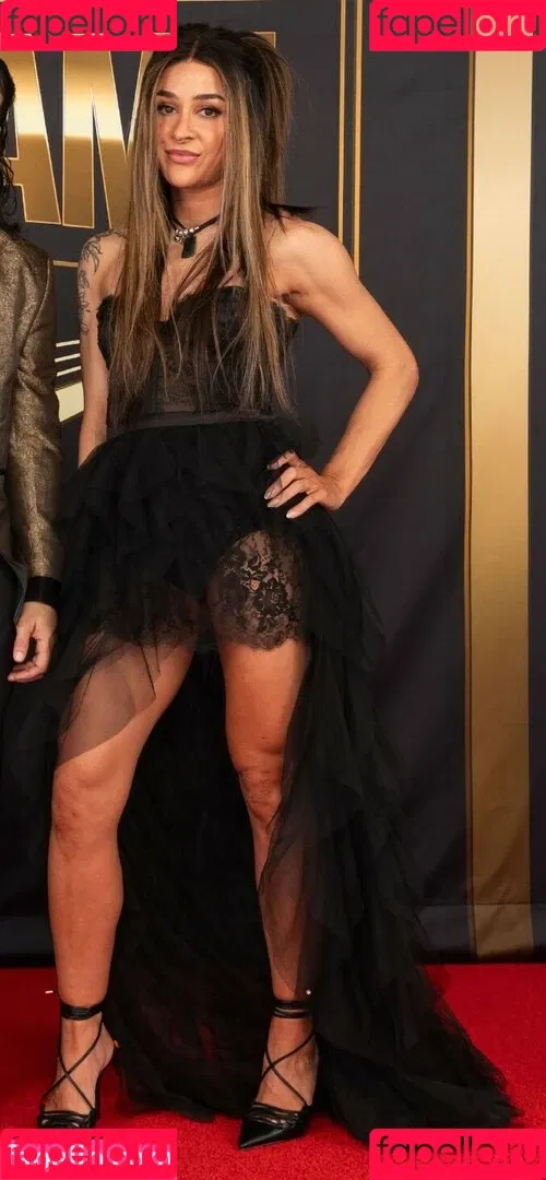 Charlie Girl / Dakota Kai / dakota_kai / imkingkota Onlyfans Photo Gallery 