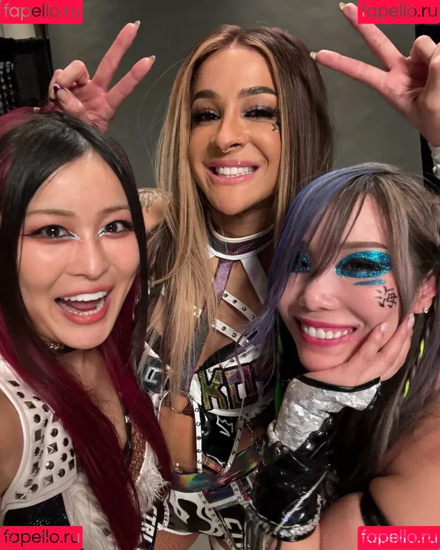 Charlie Girl / Dakota Kai / dakota_kai / imkingkota Onlyfans Photo Gallery 