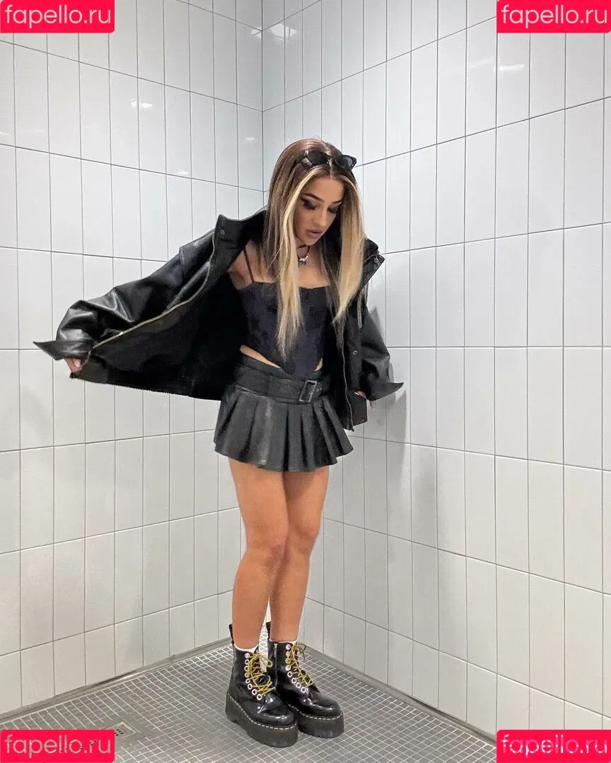Charlie Girl / Dakota Kai / dakota_kai / imkingkota Onlyfans Photo Gallery 